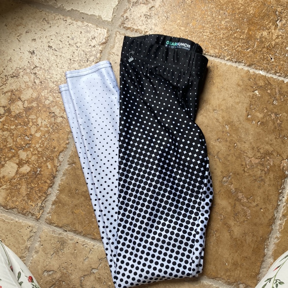 Gearbunch Athletic yoga pants, leggings nwt
